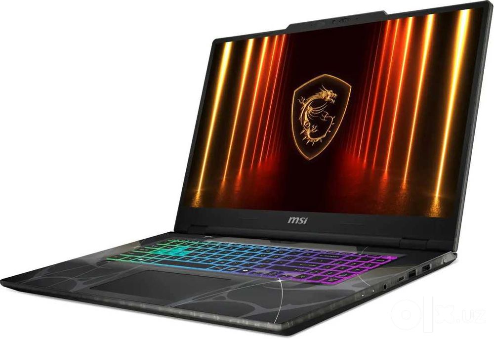 + Ноутбук MSI Cyborg 17 (Core 7-240H/8GB/512GB/RTX 5050)