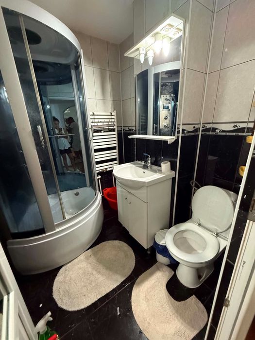Apartament de inchiriat