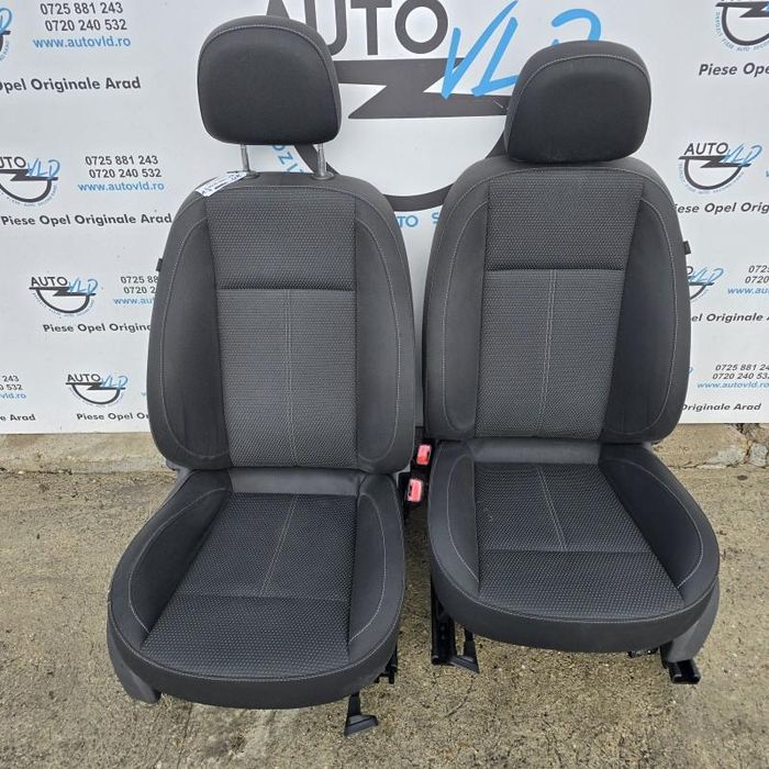 Scaune fata stanga dreapta UK Opel Astra J