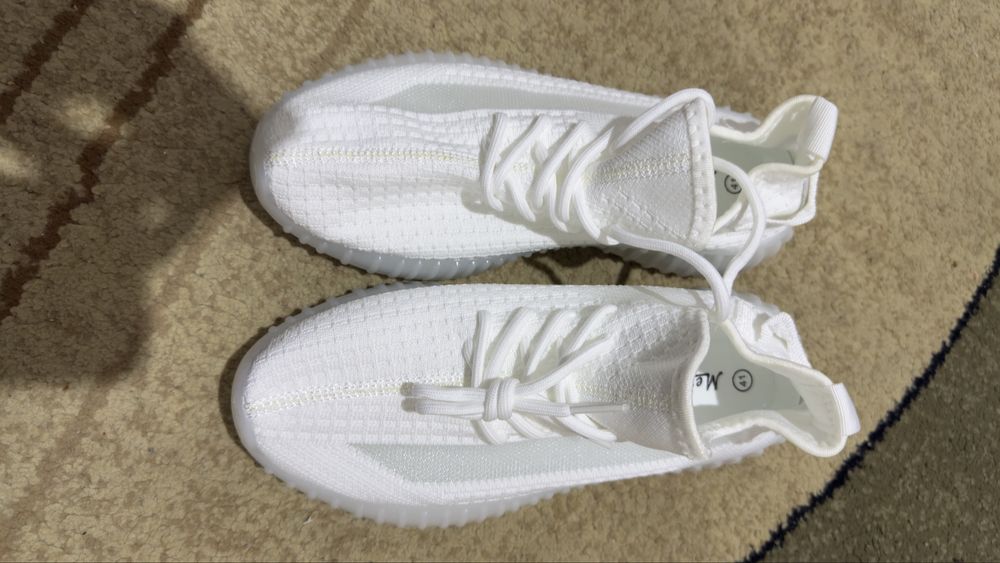 Легкие Кроссовки беговые кроссовки