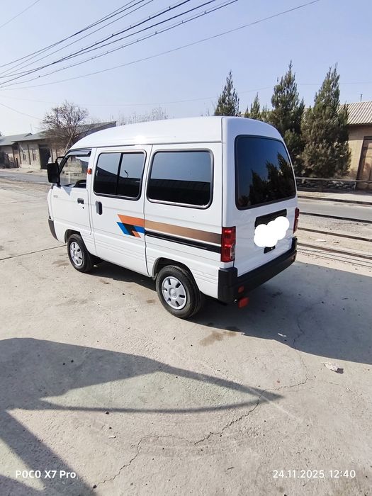 Chevrolet Damas sedan beliy