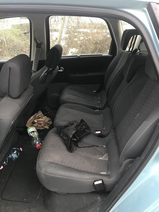 Se dezmembreaza renault scenic 1.6 16v