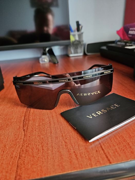 Ochelari de Soare VERSACE Shield - Produs original, super preț