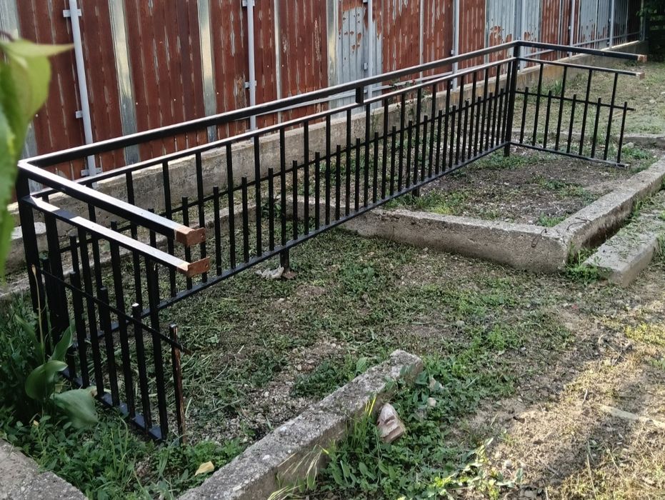 Balustrada metalica pretabila pentru balcon sau terasa