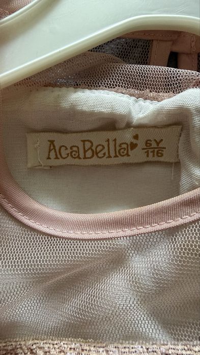 Продам платье на девочку