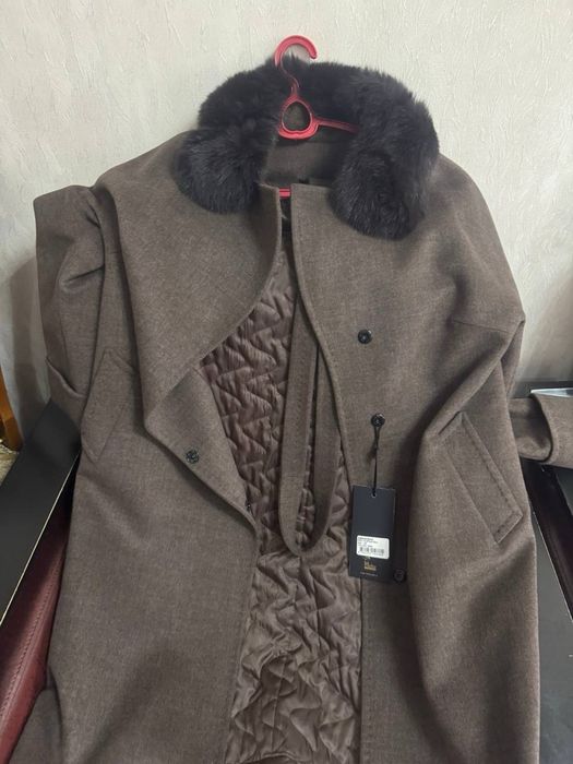 Паьлто 52 размер новой