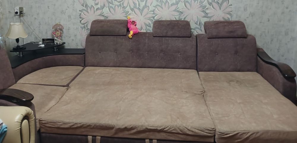 Отдам даром диван