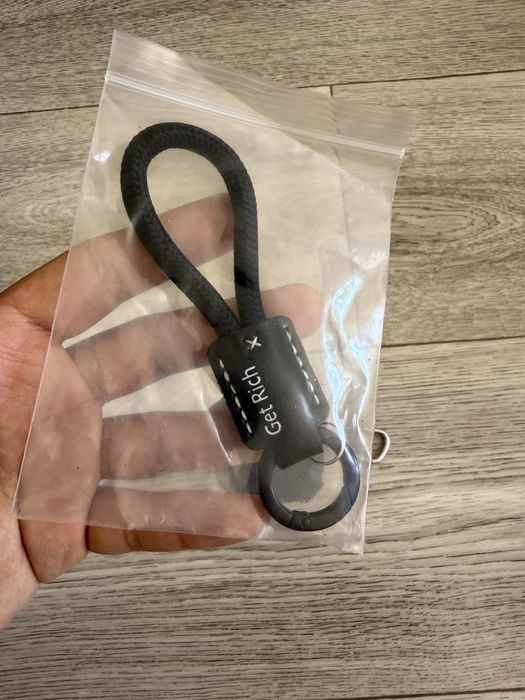 Чехол для Airpods 4