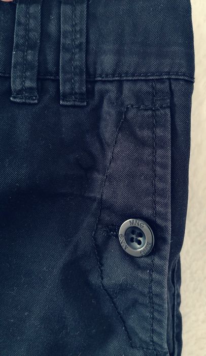 Pantaloni și blugi scurți marimea S