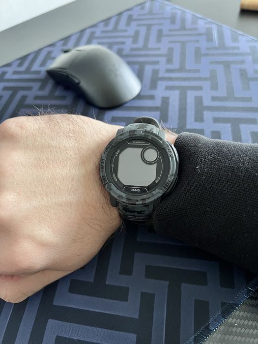 Умные, спортивные часы GARMIN