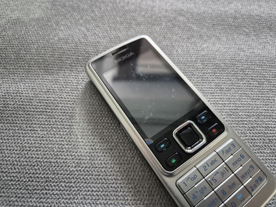 Nokia 6300 - ca nou, de colectie!