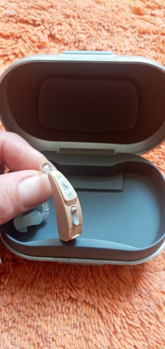 Продам слуховой аппарат PHONAK