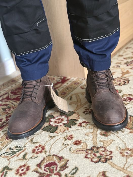 Спец ботинки red wins