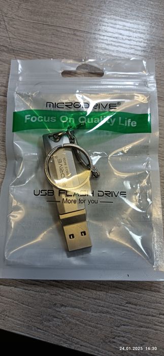 USB   флешка " MICRODRIVE"