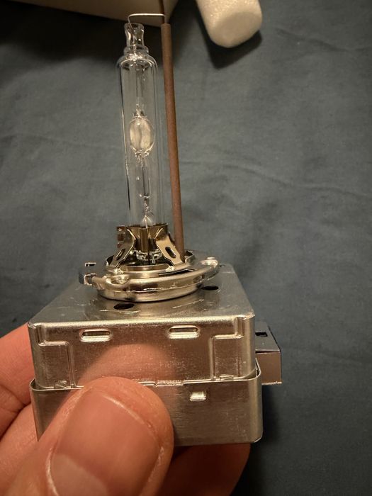 Ксенонови Крушки. D1S Филипс