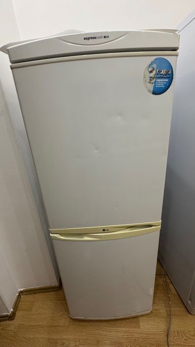 Холодильники 2 штуки