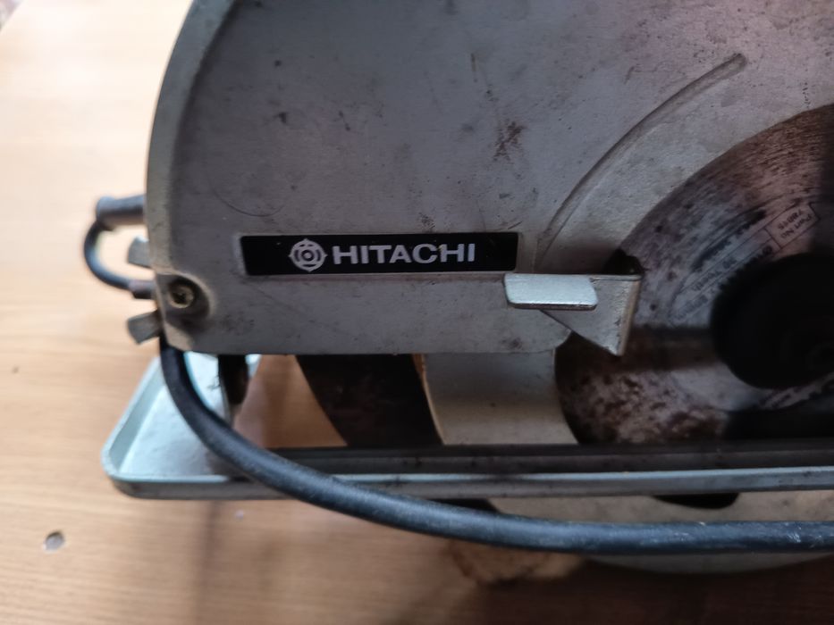 Vând scule funcționale sau schimb cu drujba