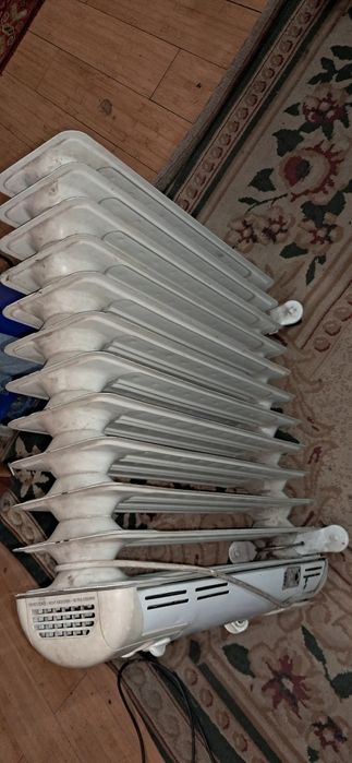 Масляный обогреватель большой,  рабочий