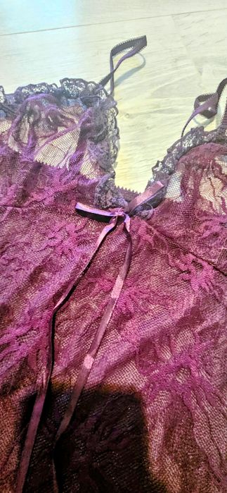 Vând cămașă de noapte