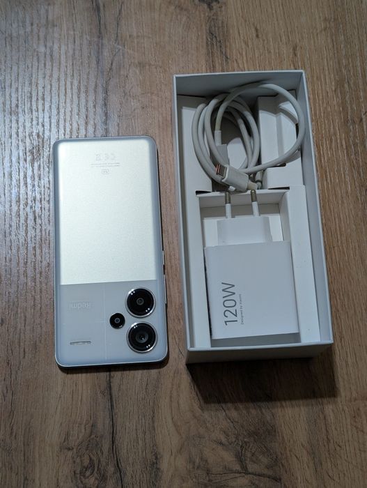 Redmi Note 13 Pro Plus 256 gb Ram 8+6 5G