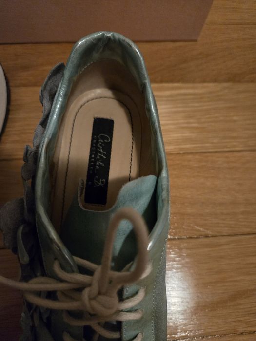 Pantofi Musette cu aplicații florale, 36-37, piele