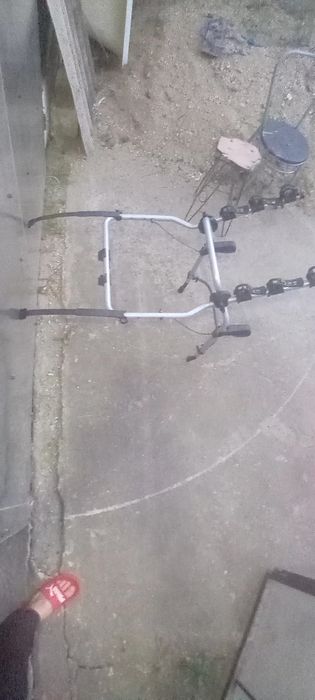Suport haion auto 3 biciclete Thule