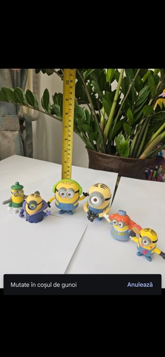 Lot monioni figurine
