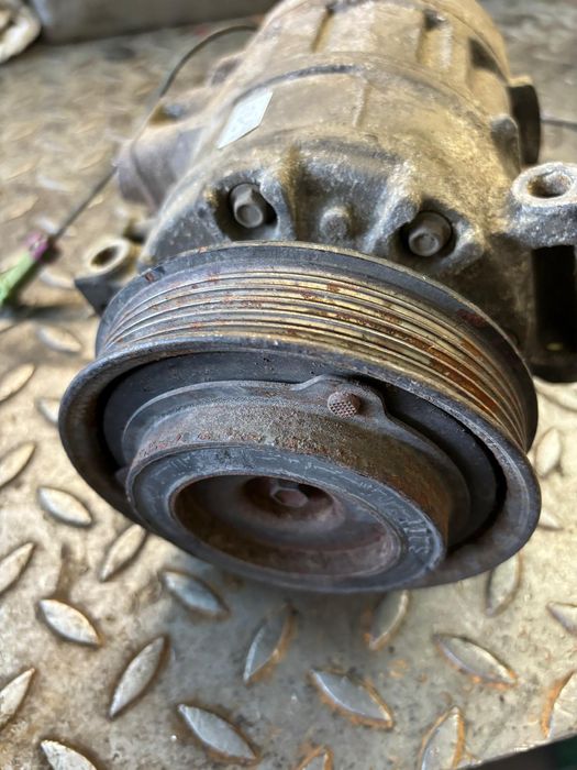 Compresor AC clima 4B0260805B