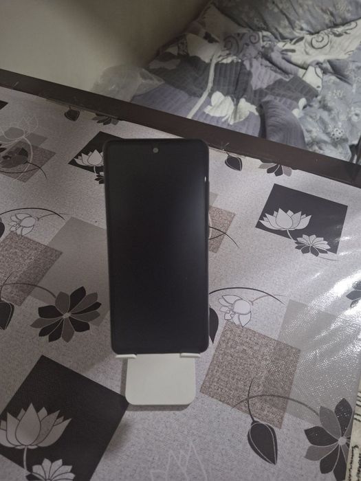 Samsung A 52 xotirasi 8/128 GB