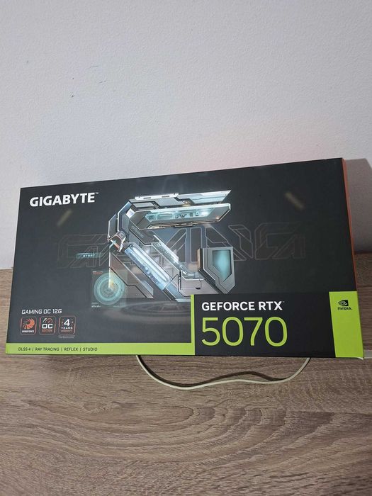 placa video RTX 5070 GIGABYTE GAMING OC noua sigilata