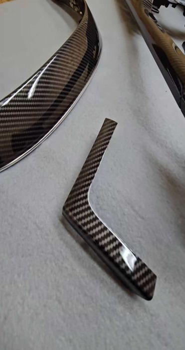 Audi s8 карбонов интериор лайсни