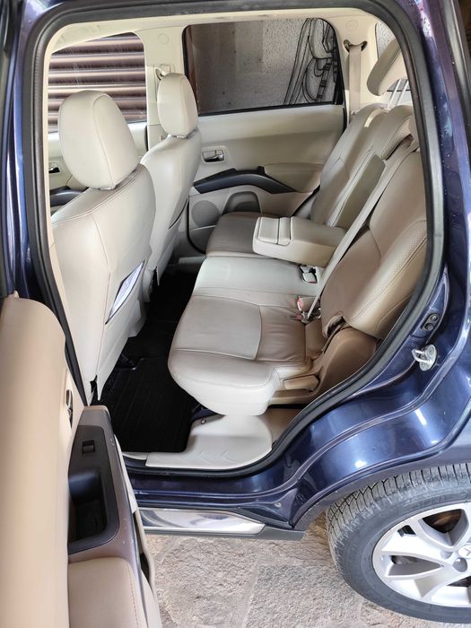 Citroen C-Crosser 2.2 hdi