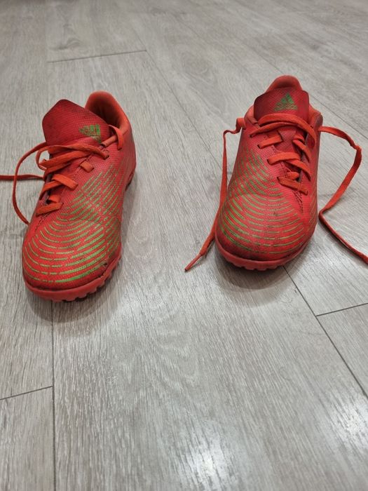 Crampoane Adidas predator