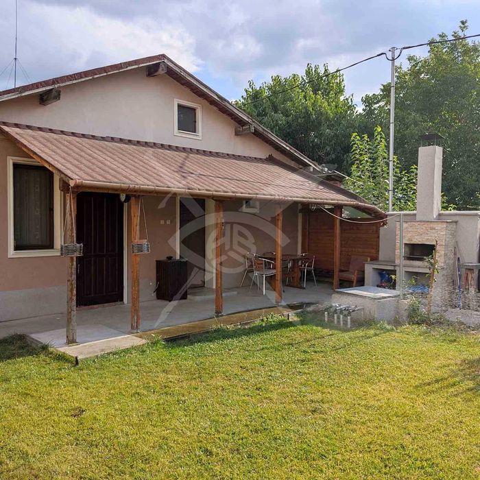 Продава се Къща в Първомай - 100 кв.м за 1500 €/кв.м - Снимка #1