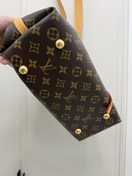 Новая сумка LV (ремешок регулируется)