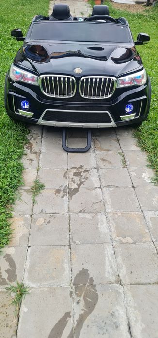 Двуместен Акумулаторен Джи  BMW X7.