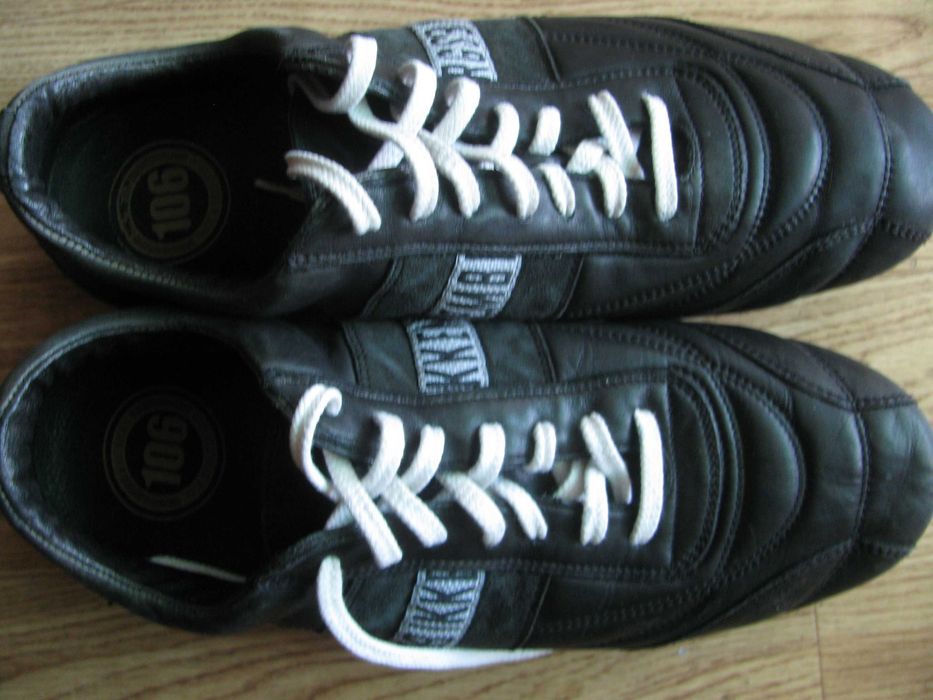 BIKKEMBERGS  Спортни Обувки Супер  Яка  Кожа  №  44  може  и за  43