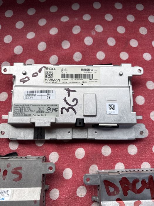 Display navigatie Audi cod 8R0919604A