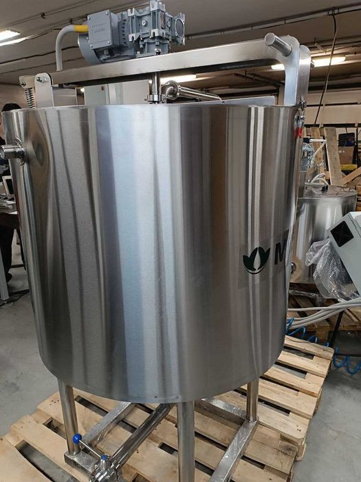 Установка восстановления сухого молока,сока сухих порошков 100л-3000л