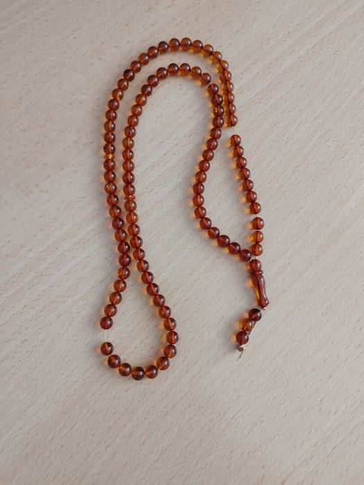 Кехлибарена броеница