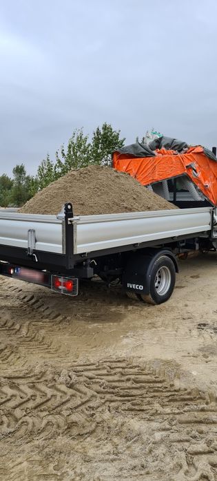 Vand-Transport nisip, pietris, Balastru etc,