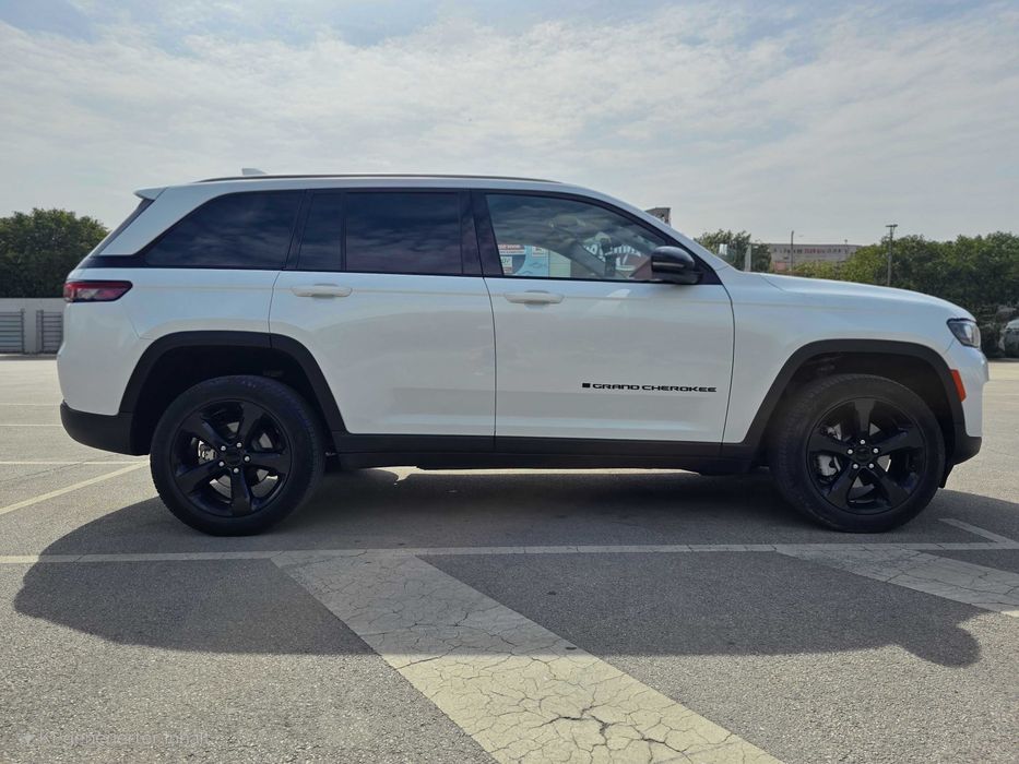 Jeep Grand Cherokee 2023