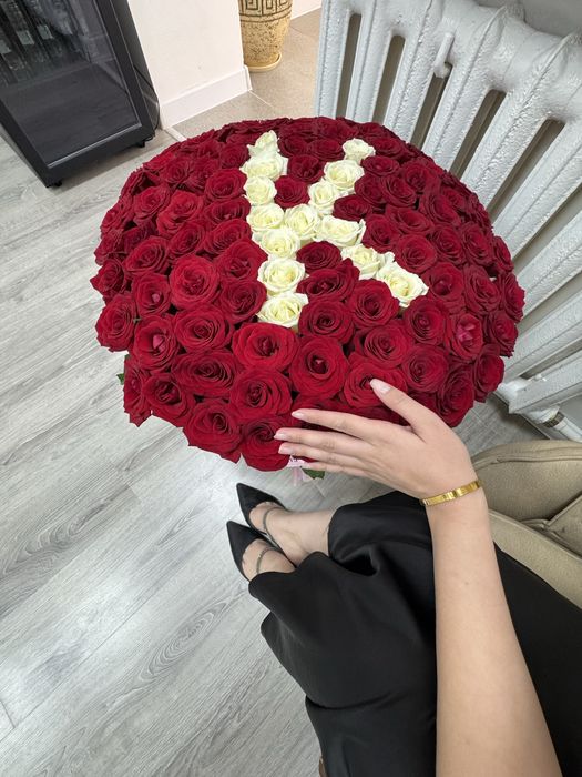 цветы 101 роза 35 000