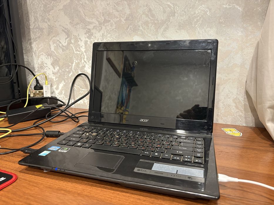 Продам ноутбук в отличном состоянии !