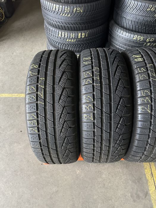 Anvelope Iarna 235/55/18 Pirelli Sottozero 2 Winter 235 55 18 R18