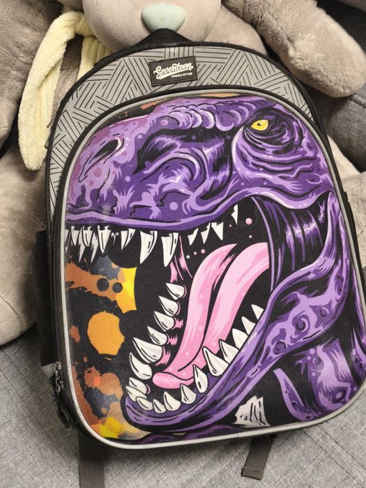 Рюкзак школьныйй