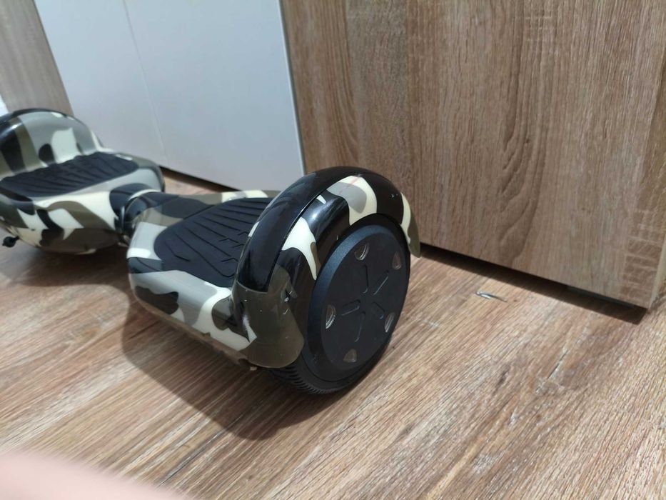 Hoverboard la doar 300 lei NEGOCIABIL mai multe detalii in descriere
