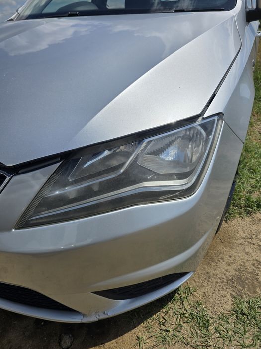 Far stanga seat toledo  2012-2015