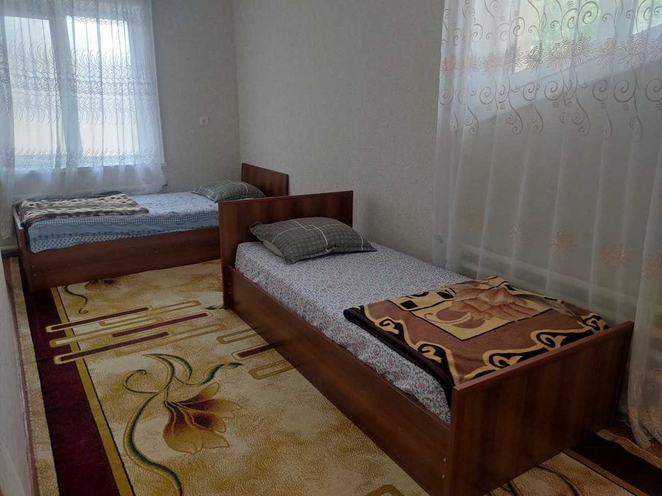 Чарвак, Продаётся дача  2 этажа,5 соток