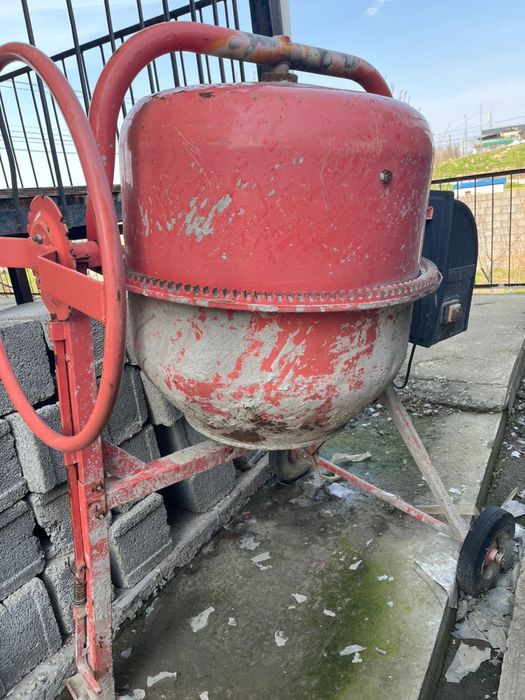 Бетономешалка б/у